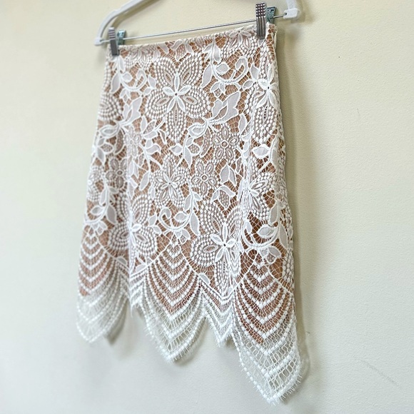 FOR LOVE AND LEMONS Guava Skirt in White Lace - Floral Embroidered Mini Skirt - Picture 8 of 16